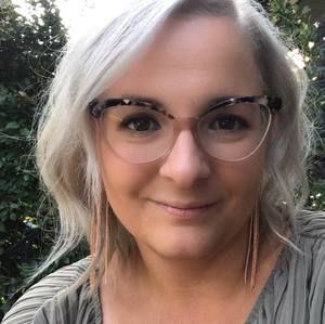 Meet your Posher, Isabelle